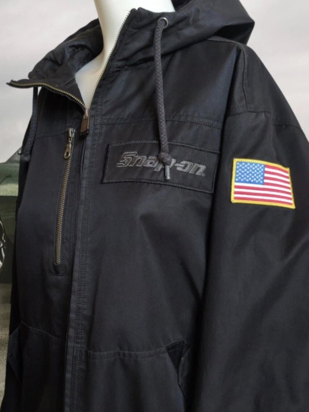 Snap-On Tools Quilted Work Jacket Mens M Black Utility Mechanic Hooded USA Patch